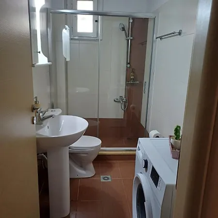 View Nefelis Boutique γ2